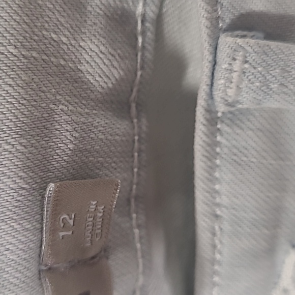 Item #13 NWT Athleta sz 12 Women's Sculptex Jeans Light Wash. - Picture 3 of 7